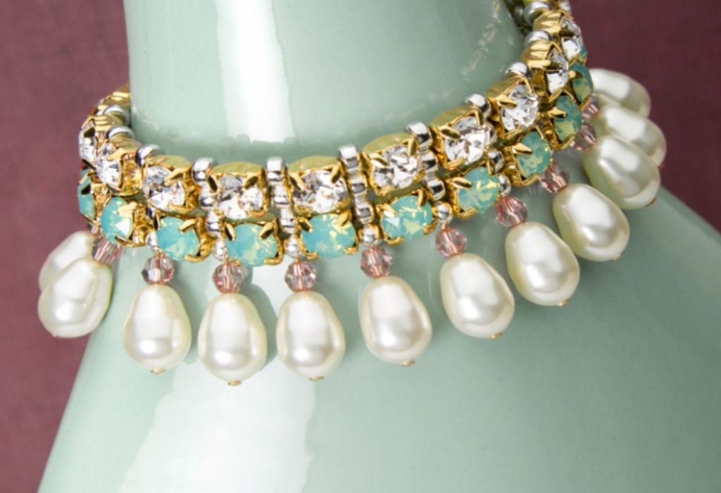 Women's Jewelry Lifestyle