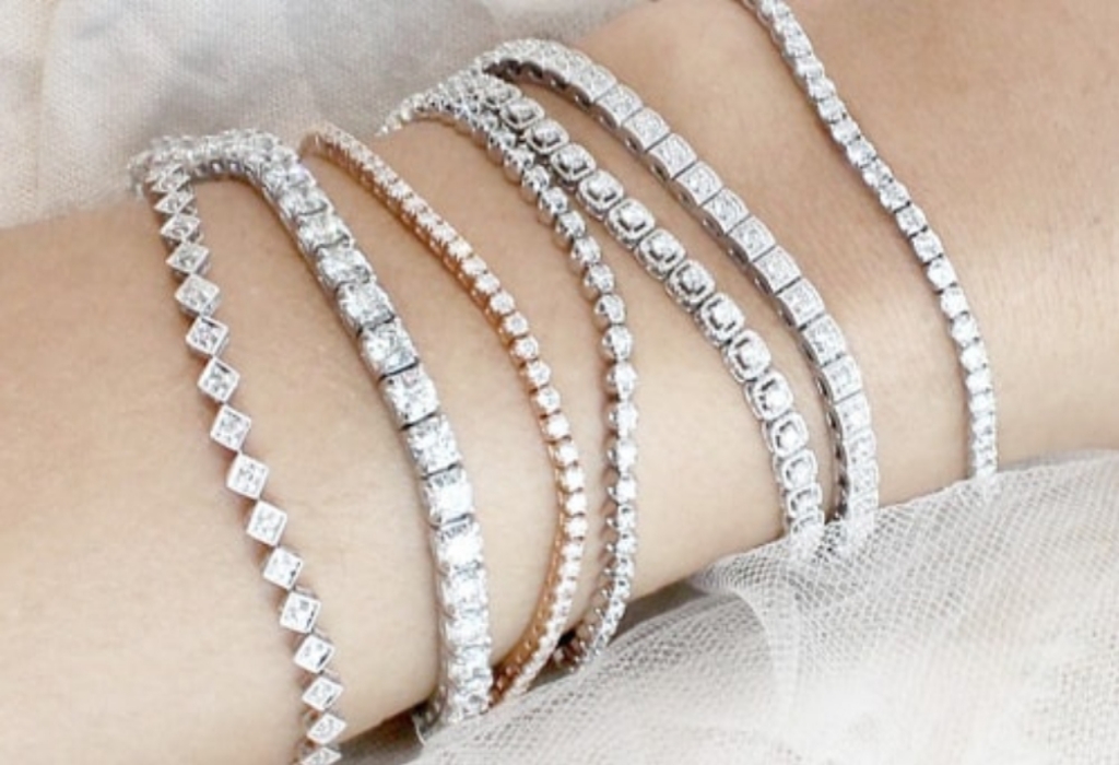 Women's Jewelry Lifestyle